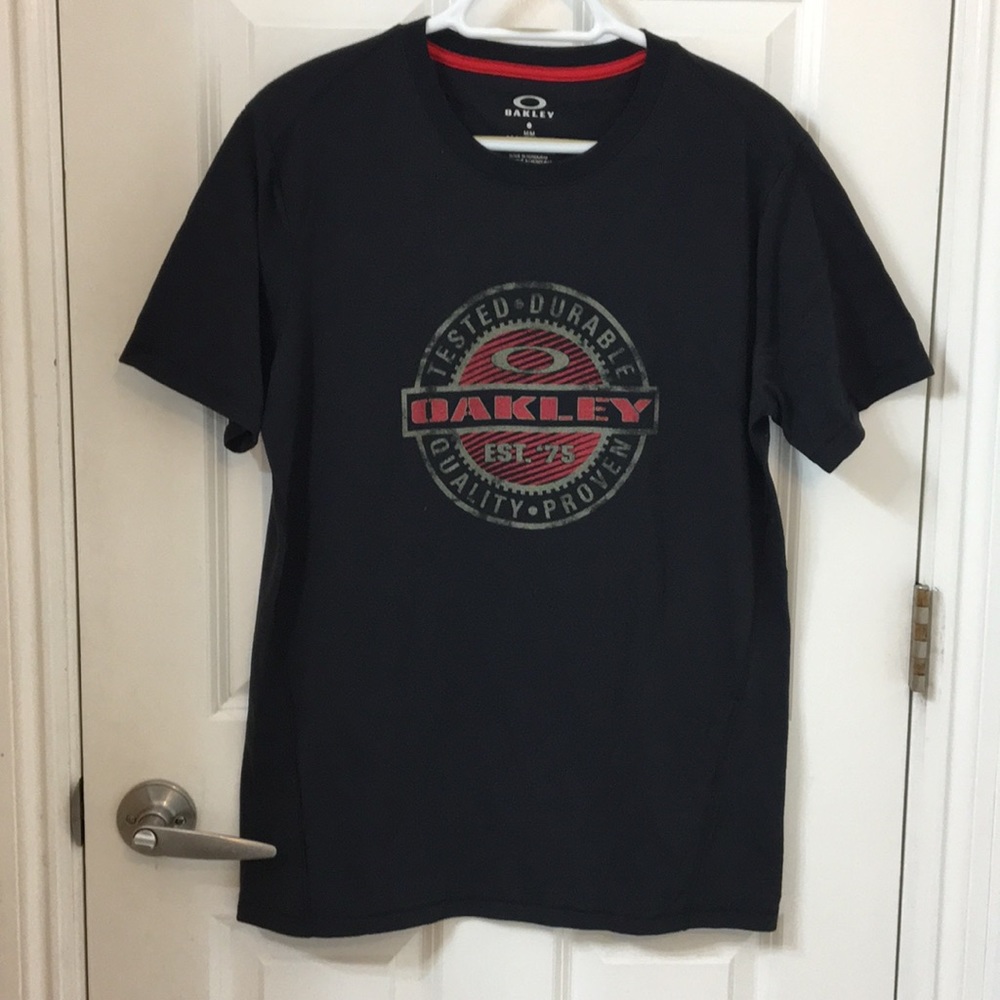 Men’s Oakley crew neck t-shirt